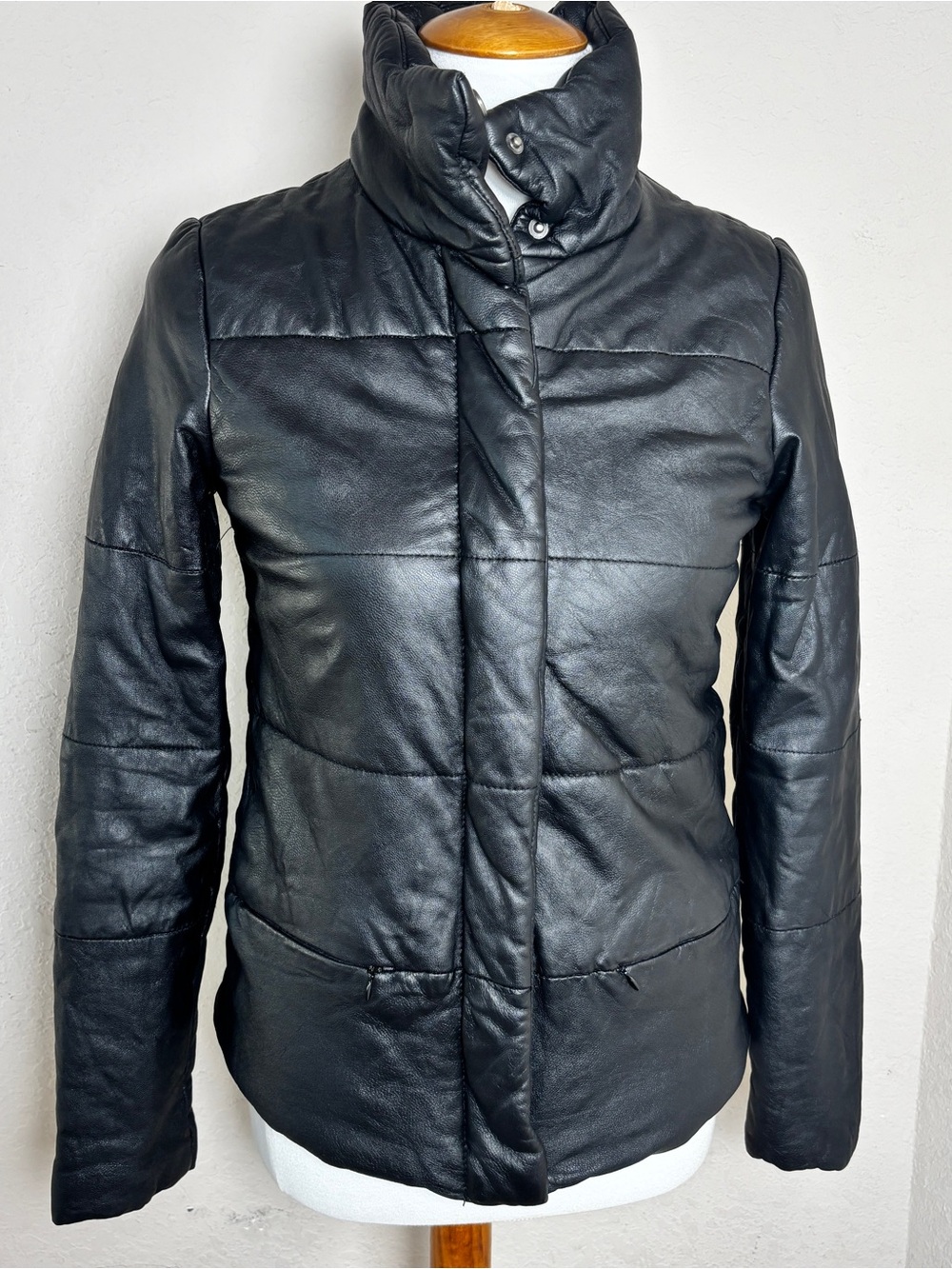 WOMEN'S ZARA COLLECTION LAMB SKIN BLACK PUFFER COAT/JACKET SZ Small